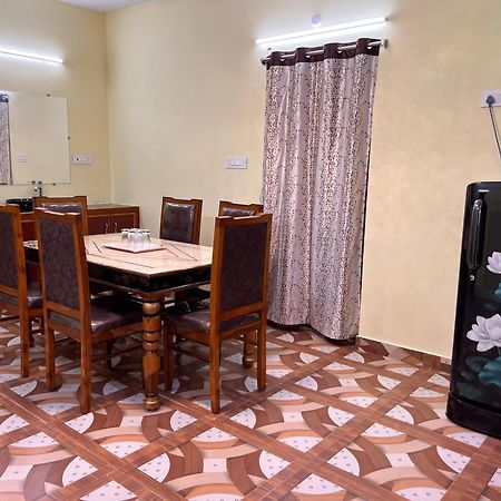 Dwaraka Home Stay Tirupati Exterior photo